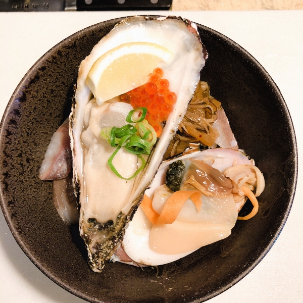 伏見桃山で北海道の海鮮丼