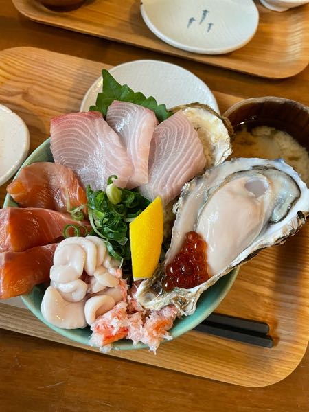 海鮮丼