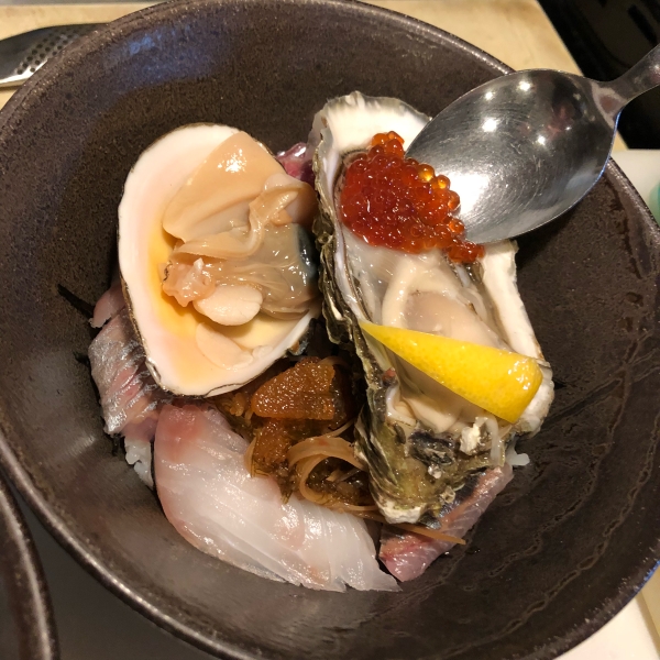 海鮮丼