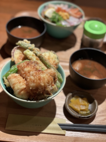 黒穴子天丼